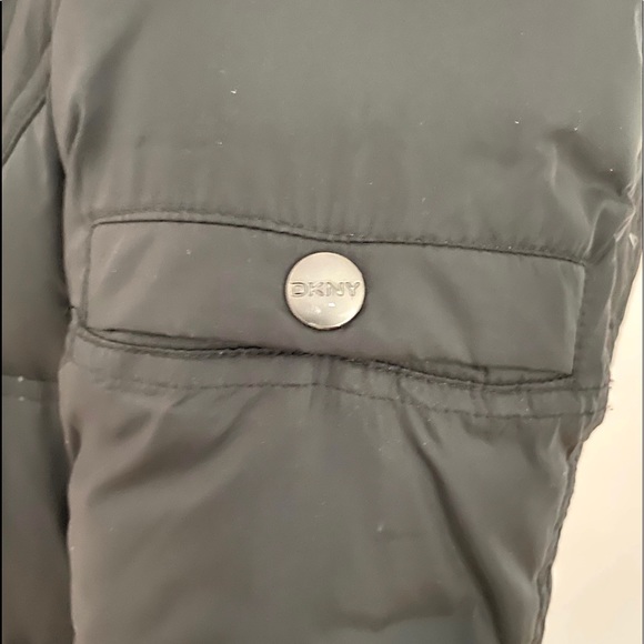 Winter coat - Picture 5 of 6